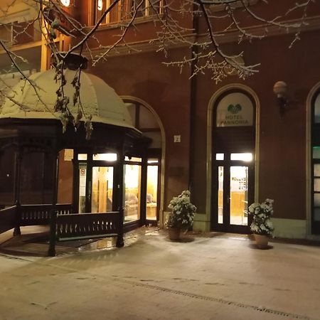 Hotel Pannonia Мишкольц Экстерьер фото