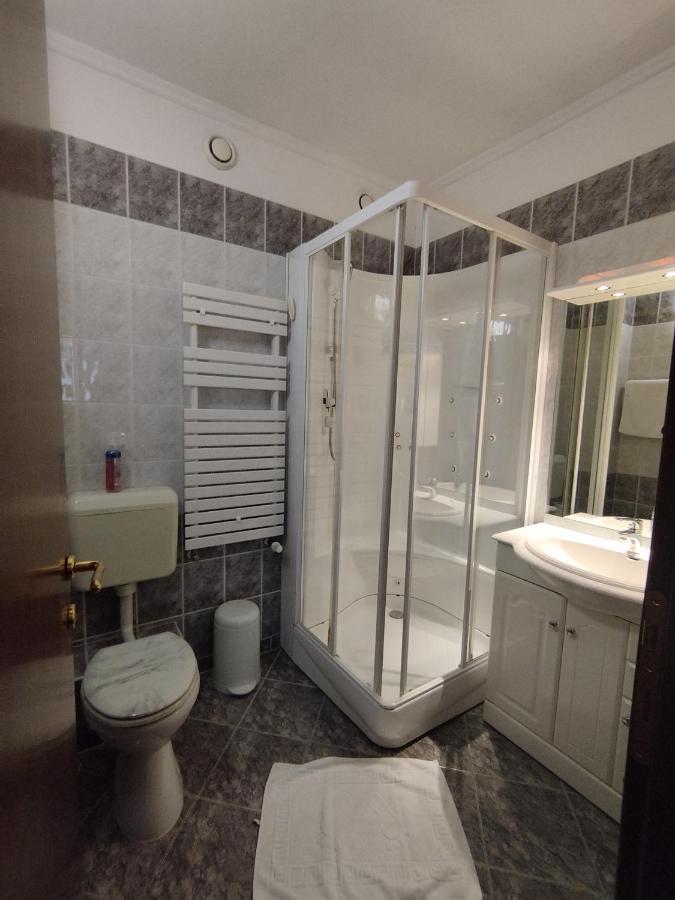 Hotel Pannonia Мишкольц Экстерьер фото